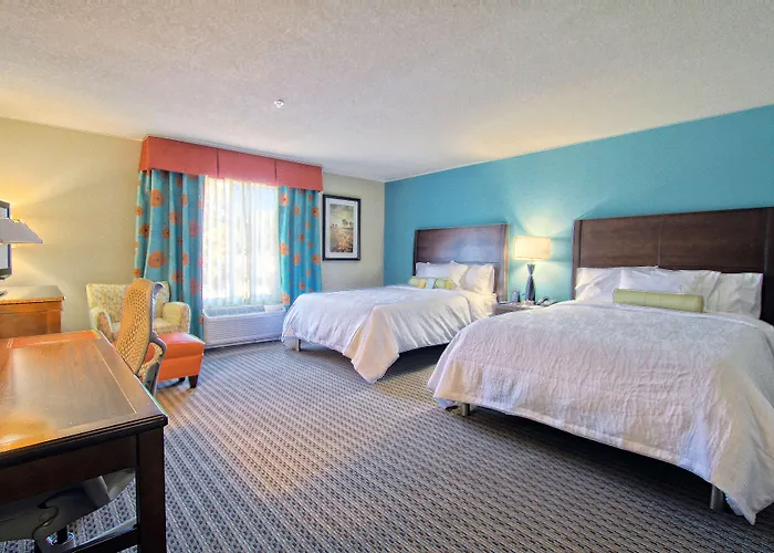 Hilton Garden Midtown Hotel 3*