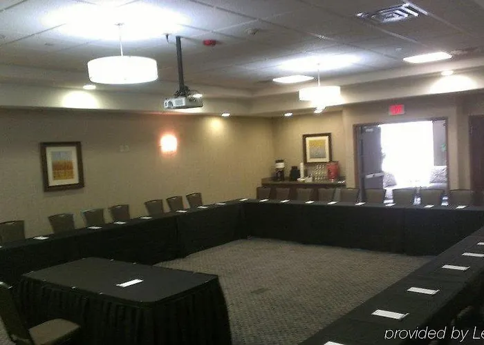 Hilton Garden Midtown 3* Tulsa
